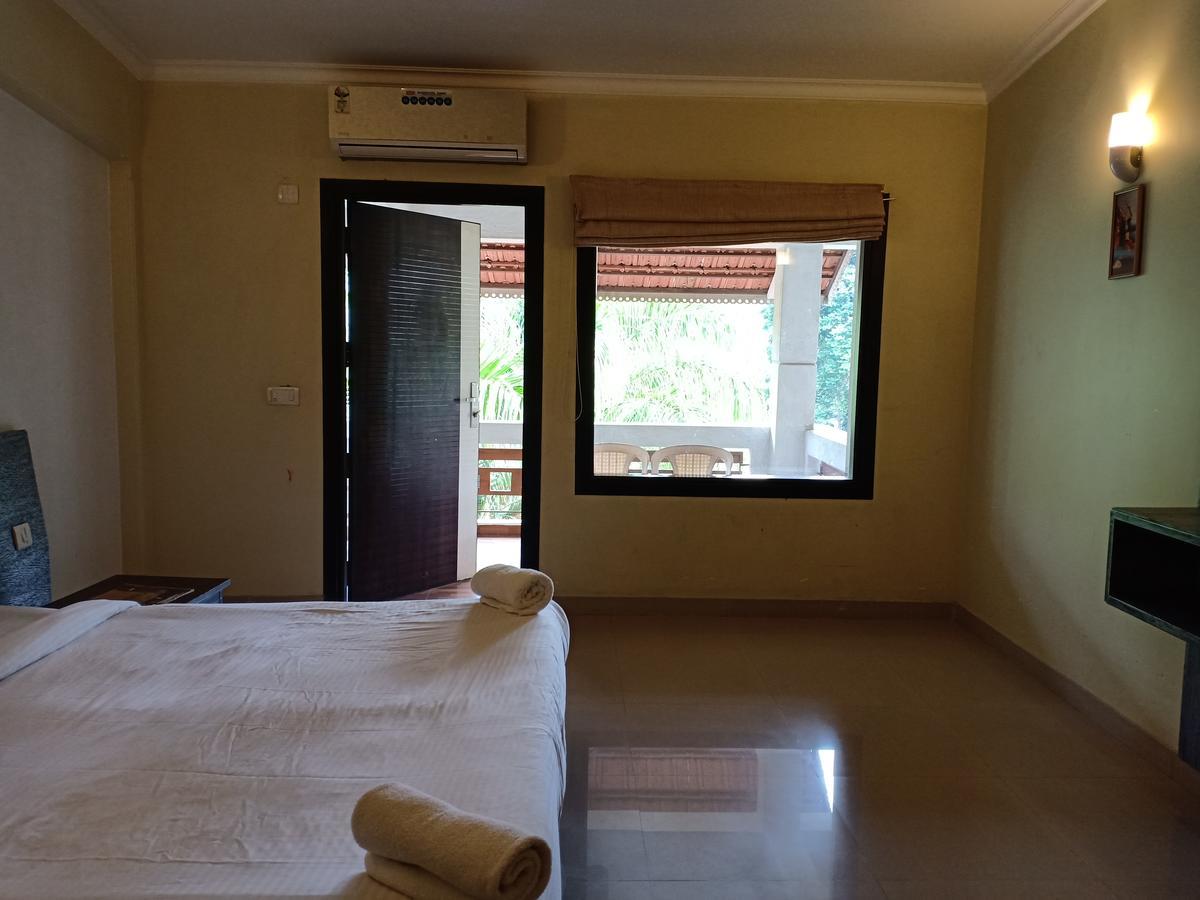 Mystica Resort Lonavala Habitación foto